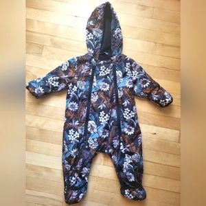 Fall/spring baby suit